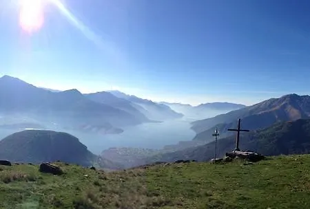 Nyaraló Luci Gravedona